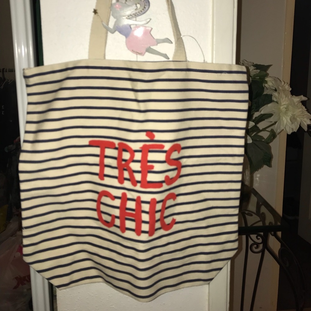 Tres Chic Tote